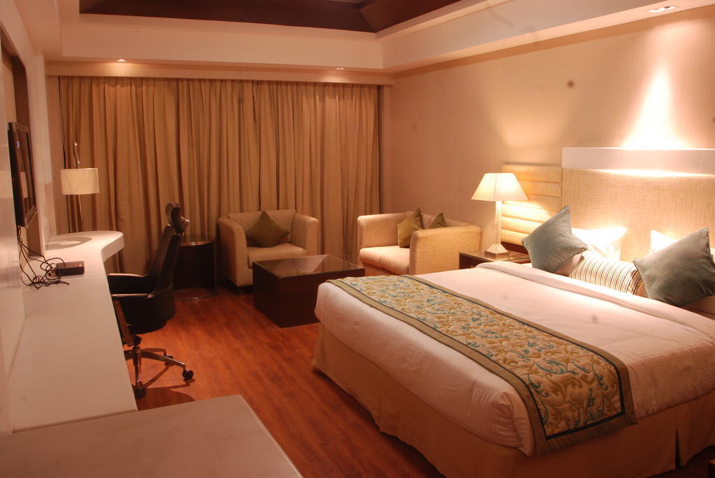 Hotel Pluto'S Nueva Delhi Exterior foto