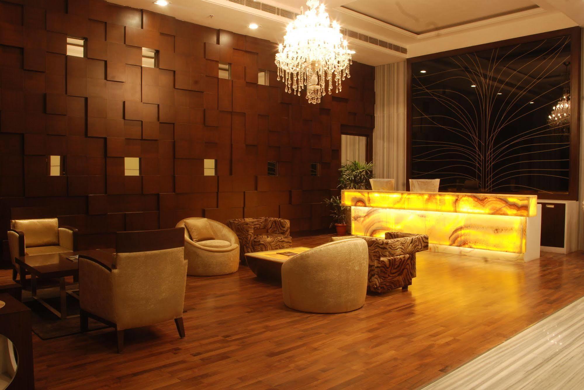 Hotel Pluto'S Nueva Delhi Exterior foto